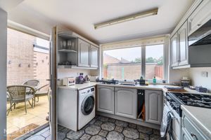 Photo 13- click for photo gallery